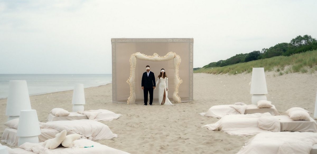 Свадебный проект в Калининграде на пляже среди дюн