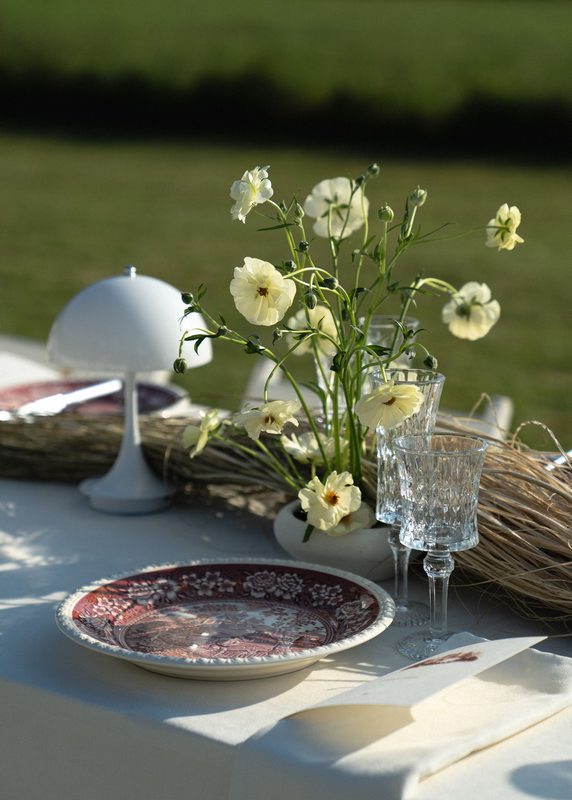 Естественный декор для лесной свадьбы